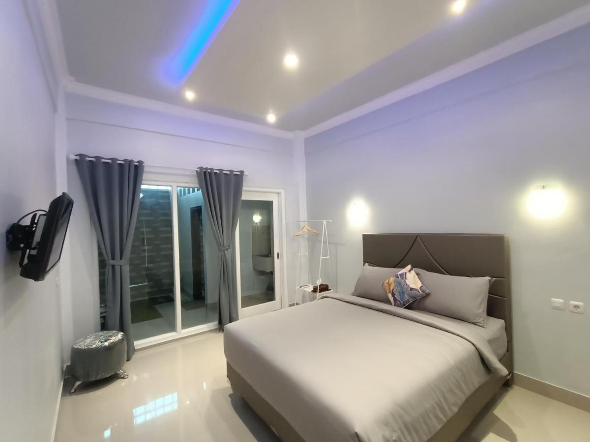 Bis Homestay Sumbawa Exterior photo