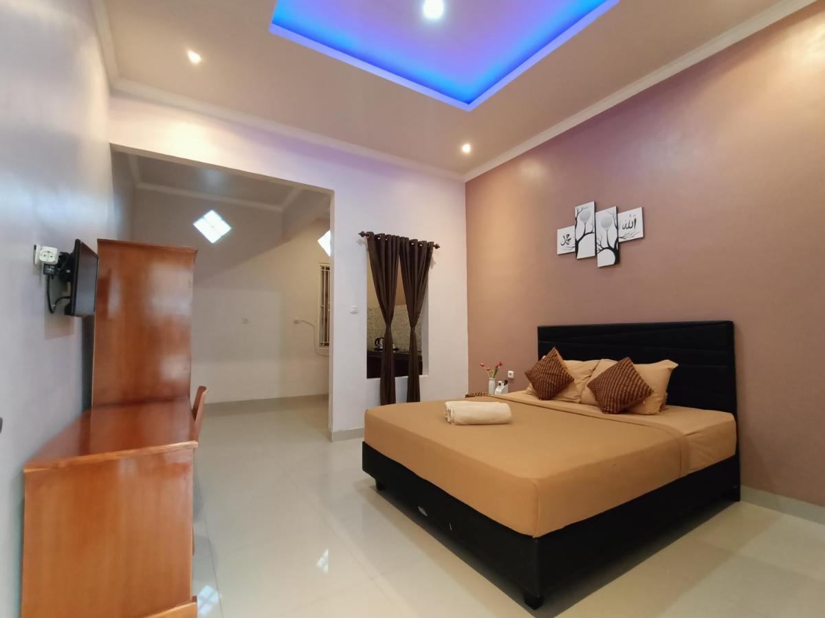 Bis Homestay Sumbawa Exterior photo