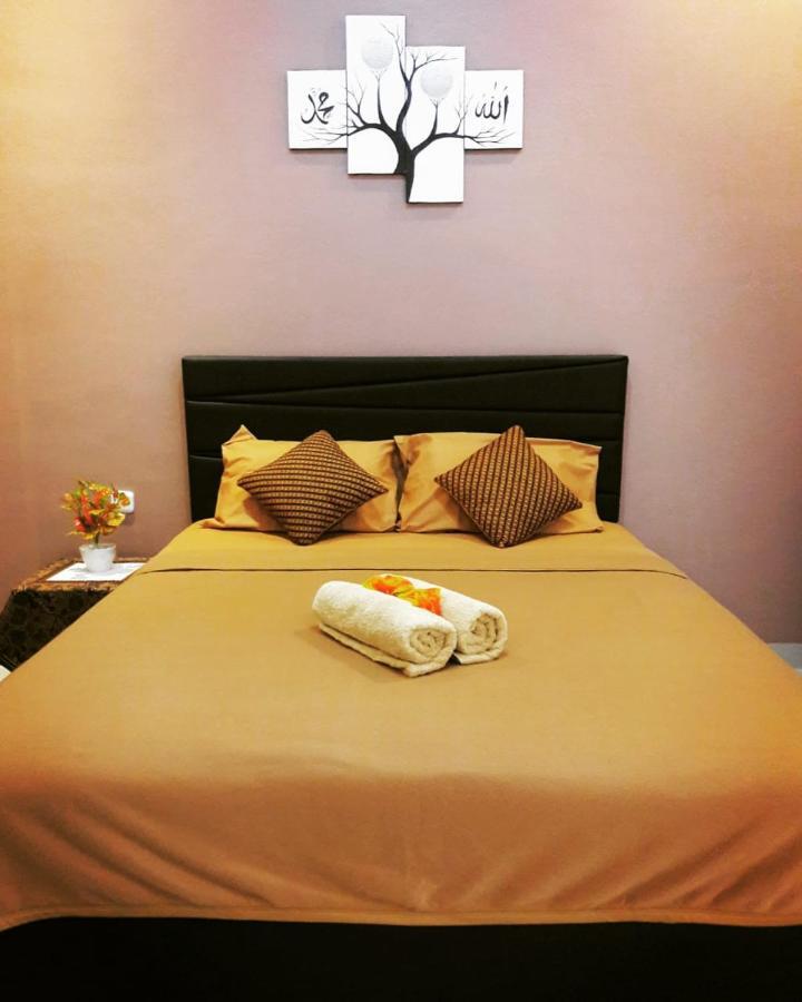 Bis Homestay Sumbawa Exterior photo